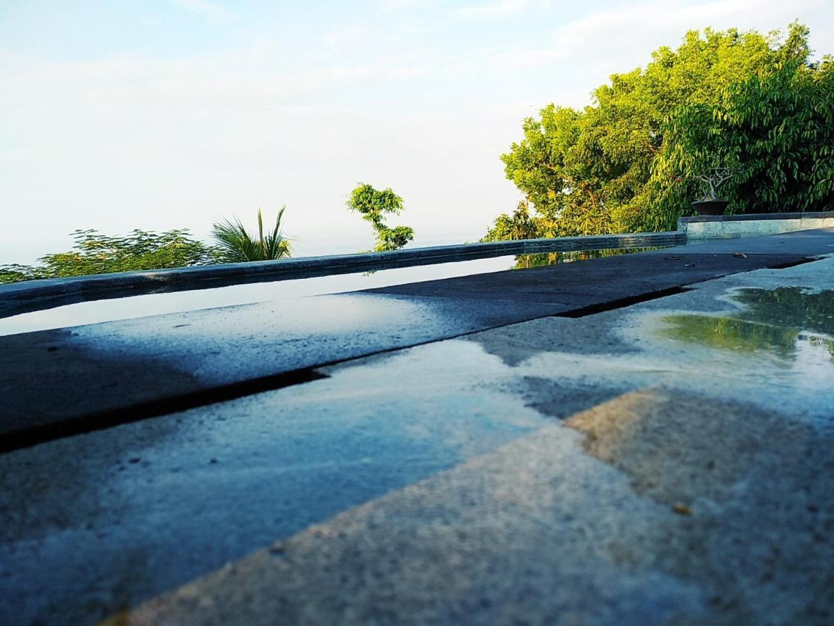 Villa Mimpi Manis Infinity Pool&180°Ocean View آميدْ المظهر الخارجي الصورة
